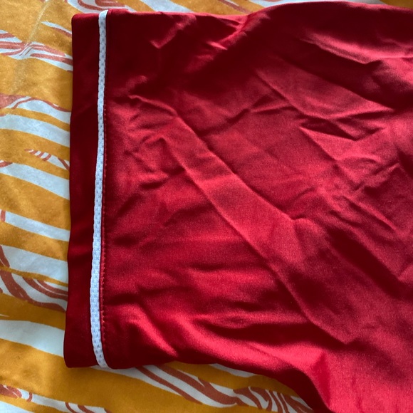 Manchester United Warm-Up/Training Jersey - Size “Men’s” Medium - Picture 4 of 8